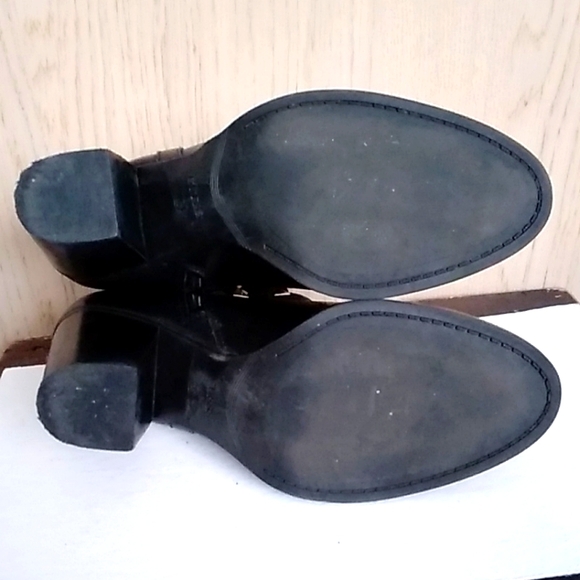 GUESS Ankle Boots sz 8,5 - Picture 5 of 6